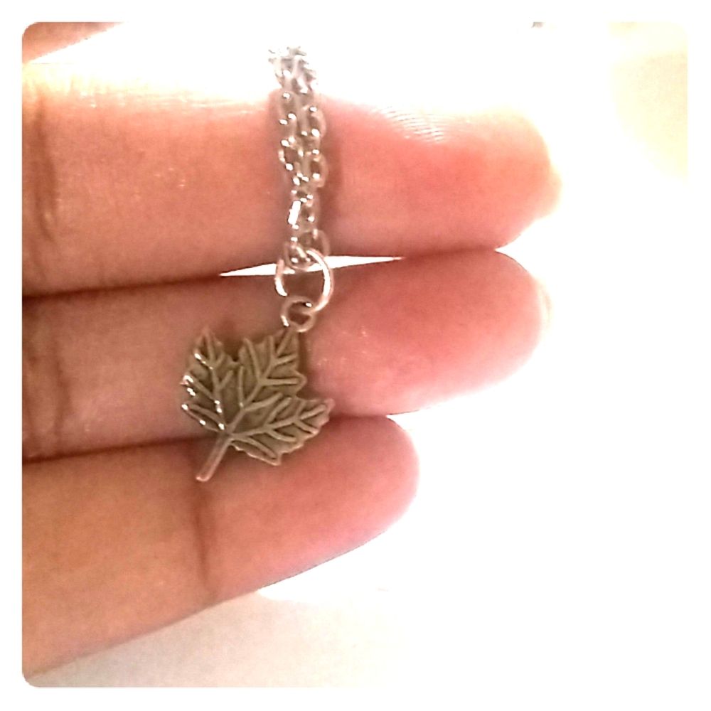Simple fall necklace